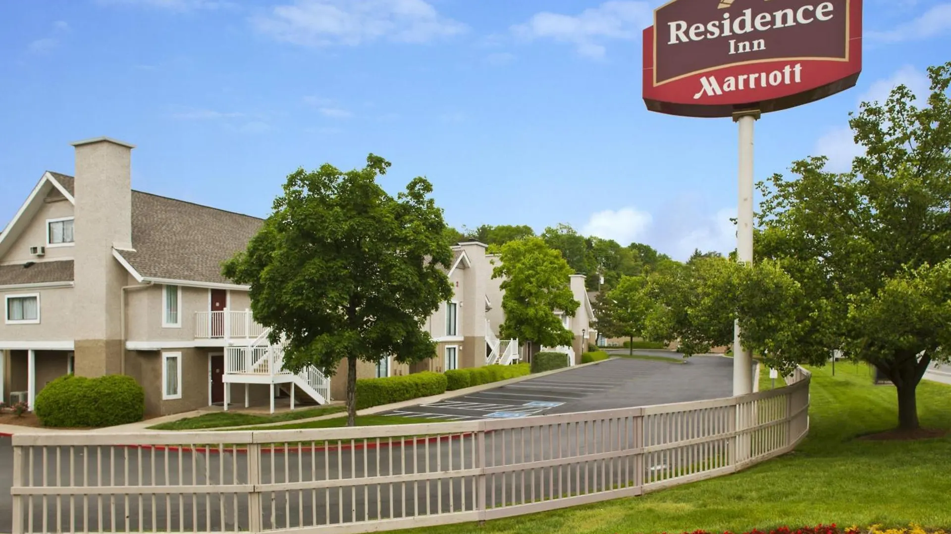 Residence Inn By Marriott Nashville Airport contacts
